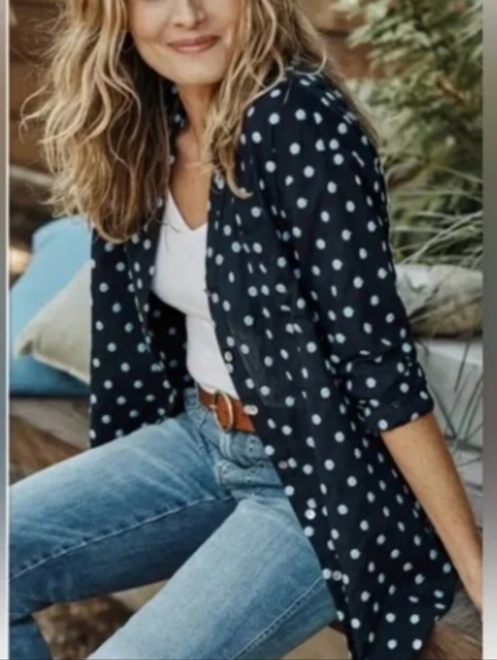 J. Jill Navy Polka Dot Button-Up Shirt Size Large Embrodered